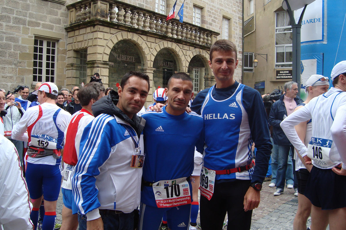 Παγκόσμιο πρωτάθλημα 24 ωρών Γαλλία 2010. Με Στέργιο Αναστασιάδη και Αλέξανδρο Σωτηρίου.